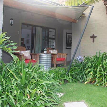 Green Pascua Bed And Breakfast Roodepoort Kültér fotó